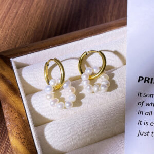 pearl earrings